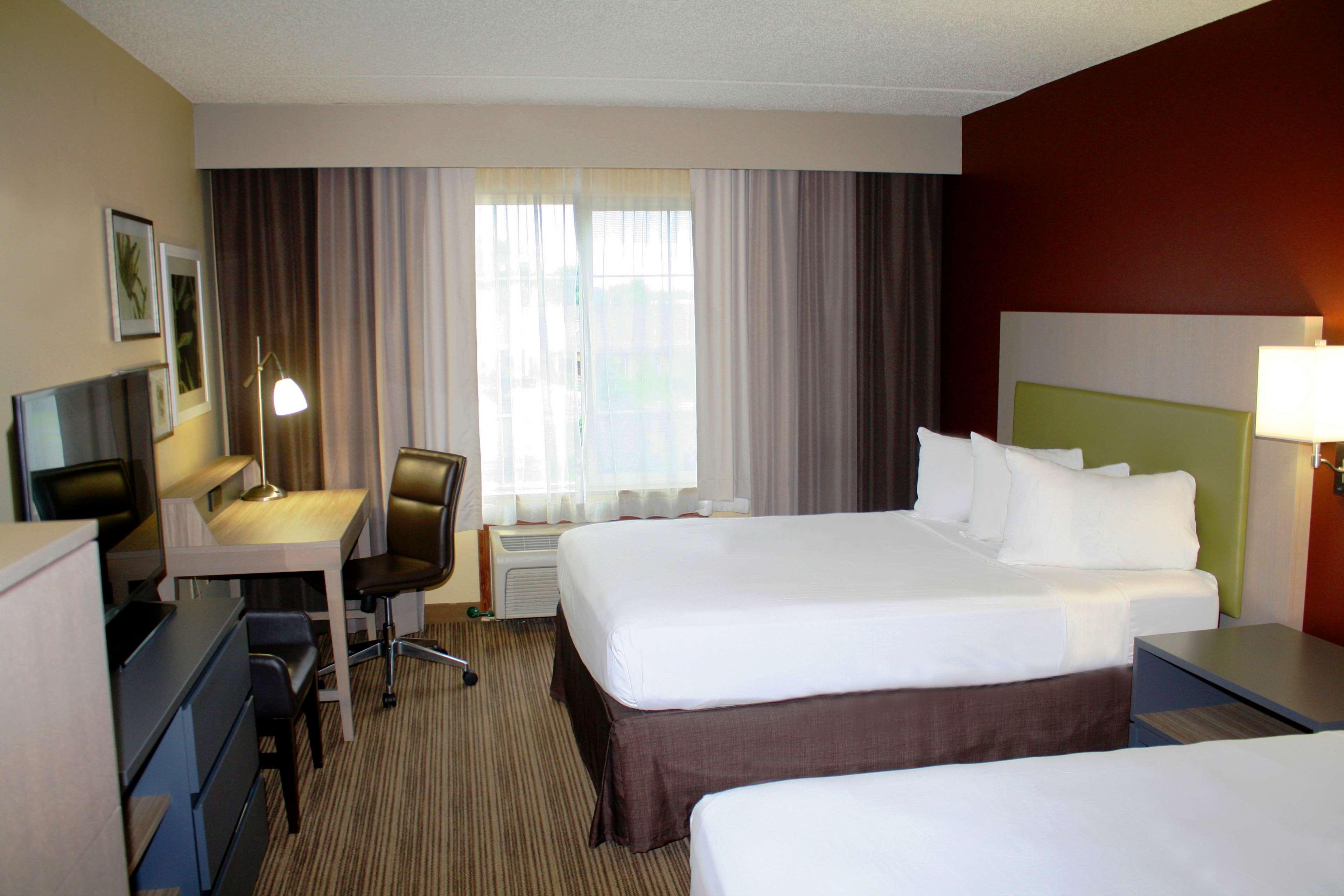 Comfort Inn & Suites St Paul Northeast Vadnais Heights Bagian luar foto