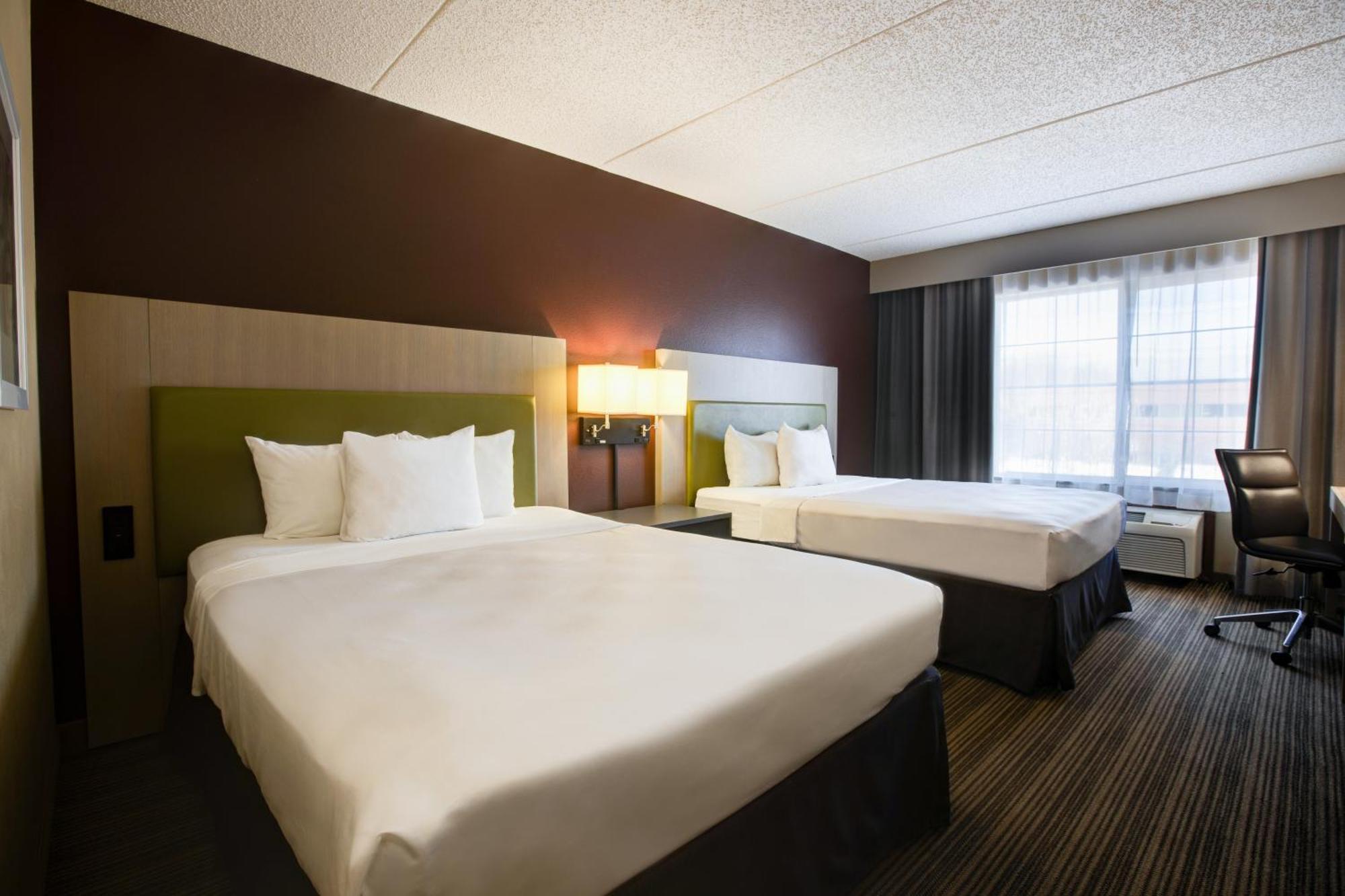Comfort Inn & Suites St Paul Northeast Vadnais Heights Ruang foto