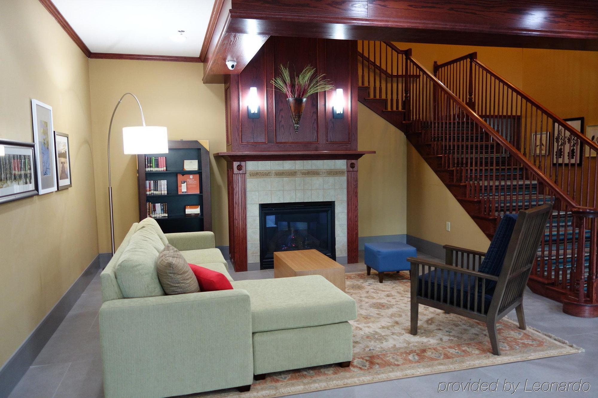 Comfort Inn & Suites St Paul Northeast Vadnais Heights Bagian luar foto