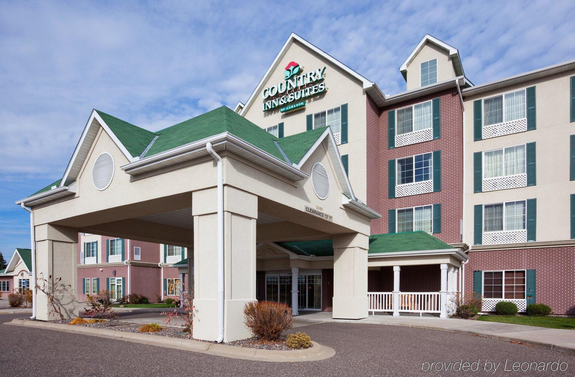 Comfort Inn & Suites St Paul Northeast Vadnais Heights Bagian luar foto